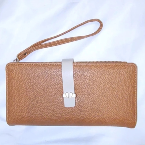 Cognac Bi-Fold Long Wallet with Snap & 11 Credit Card Pockets - Picture 1 of 5